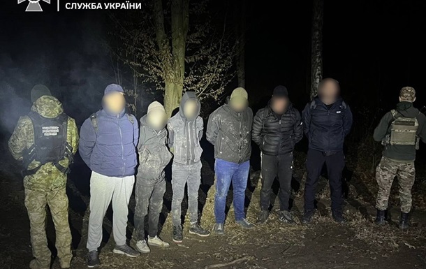 На границе обнаружили пятерых уклонистов в сопровождении 15-летнего подростка