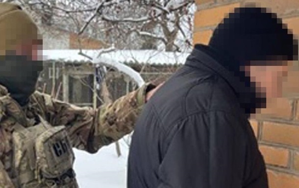 Задержаны информаторы ФСБ, искавшие  слабые места  в обороне Славянска