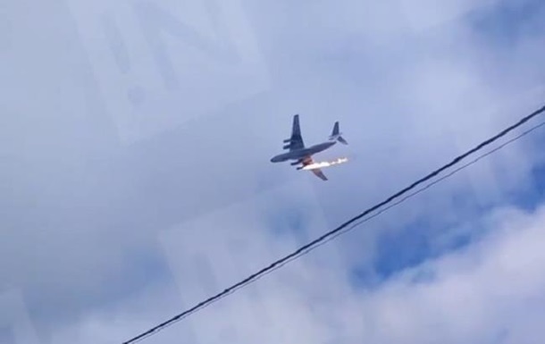 Момент падения Ил-76 в России попал на видео