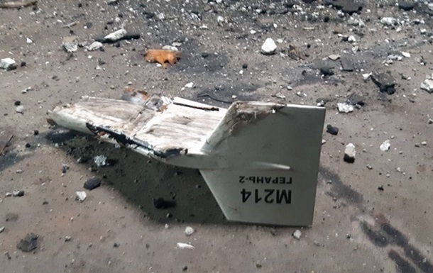 В Кривом Роге обломки дрона упали на пятиэтажку