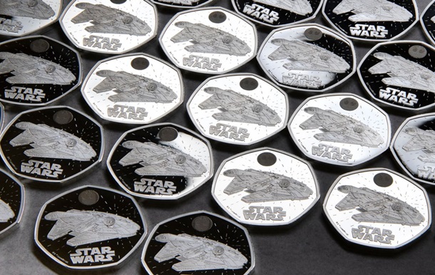 Монетний двір Британії випустив серію монет, присвячену  Зоряним війнам 