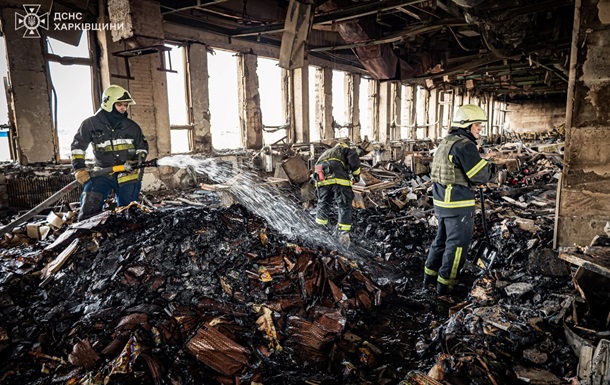 Ракетный удар по Харькову: пожар тушили больше суток