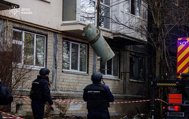 У Києві знайшли бойову частину ракети Х-101