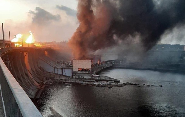 На порозі катастрофи: Росія вдарила по ДніпроГЕС
