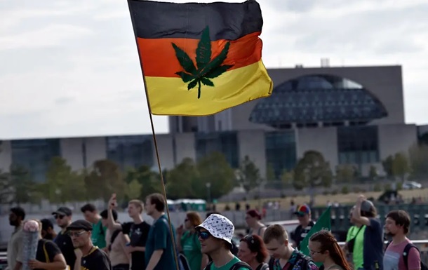 У Німеччині планують частково легалізувати вживання канабісу