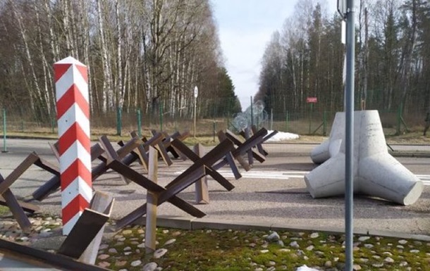 Польша построит 70-метровые башни на границе с Беларусью