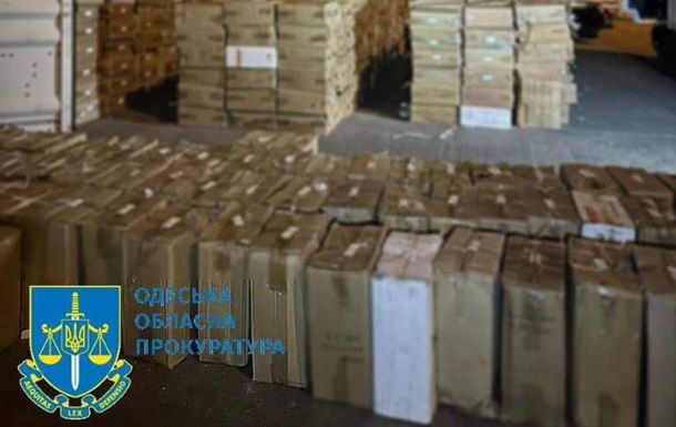 На Одещині ліквідовано багатомільйонний канал продажу контрафактного тютюну