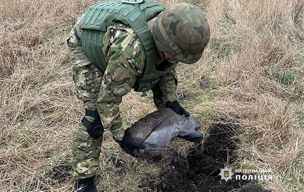 В одном из районов Киева нашли боевую часть ракеты