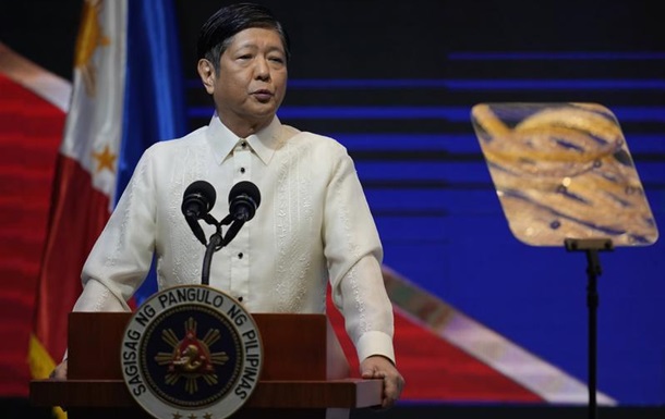 Філіппіни пригрозили Китаю контрзаходами за провокації в морі