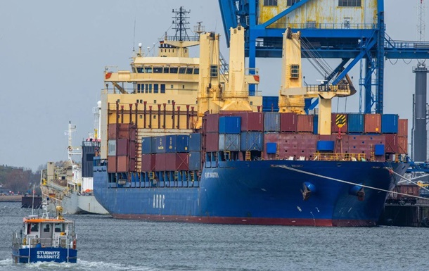 Перевозило подсанкционные товары: в Германии задержали российское судно