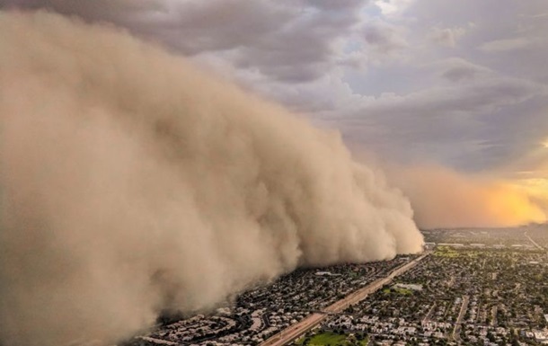 В Укргидрометцентре сделали заявление о пыли из Сахары