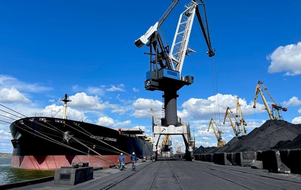 Україна відправила найбільше вантажне судно з початку війни