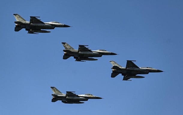 Греція може надати F-16 для України - ЗМІ