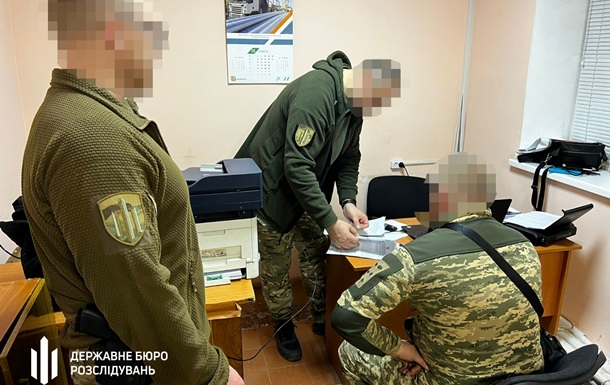 В Донецкой области работники воинской части растратили 3,5 млн  боевых  