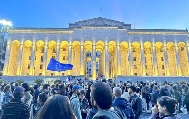 В Грузии протестуют против  российского  закона об  иноагентах 