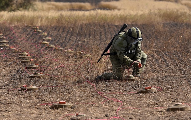 Росіяни мінують поля на окупованому півдні - ЦНС