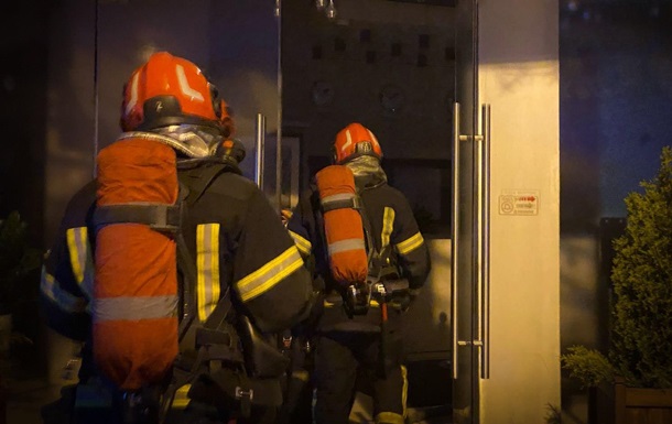Во Львове произошел пожар в кафе, где находились более 70 человек