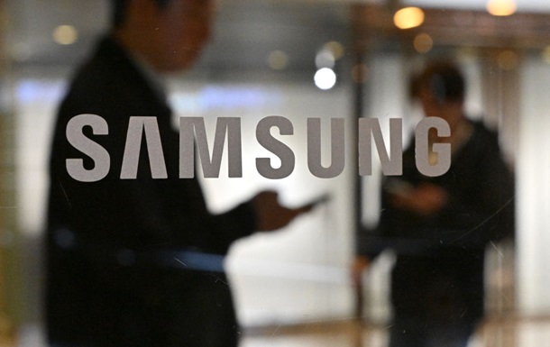 Samsung вернул себе лидерство на рынке смартфонов