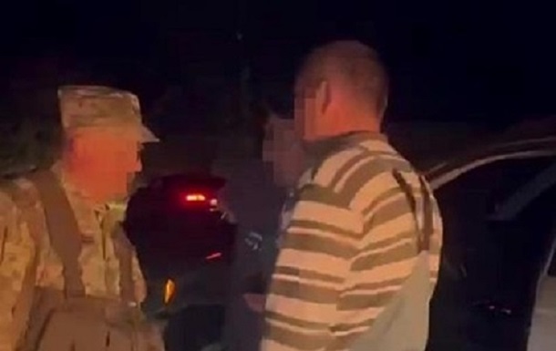 В Ровенской области двое мужчин напали на пограничников