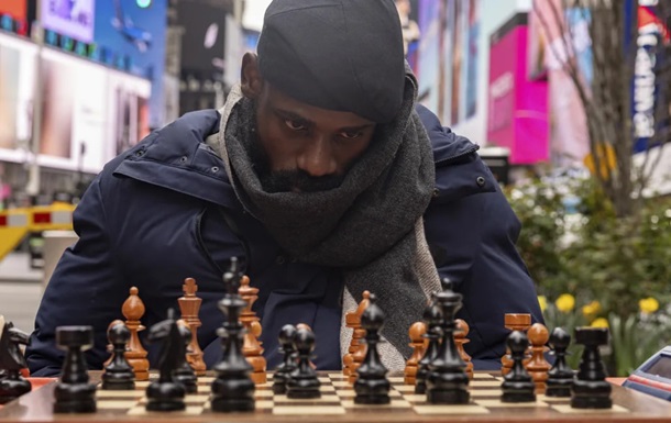 Шахматист из Нигерии побил рекорд, играя 60 часов подряд