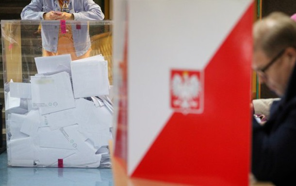 Выборы в Польше: кандидаты правящей коалиции победили в большинстве городов