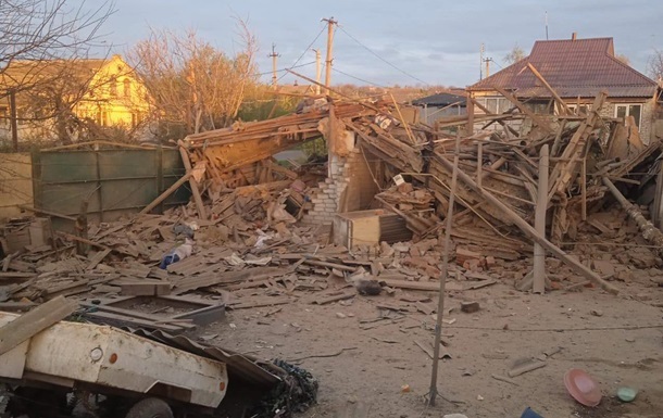 Армия РФ обстреляла село в Харьковской области: ранены пенсионерки