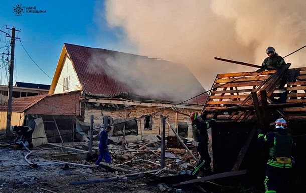 Удар по Київщині: пошкоджено 14 приватних будинків