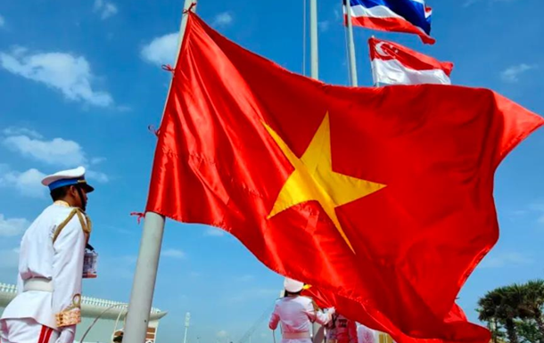 Вьетнам отказался принять посланника ЕС из-за приезда Путина - СМИ