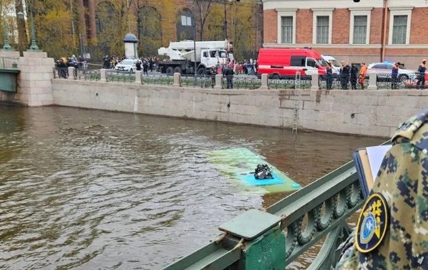 Аварія автобуса в Петербурзі: зросло число жертв