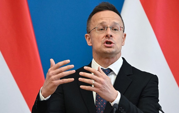 Угорщина заявила, що НАТО  перетнуло власні червоні лінії 