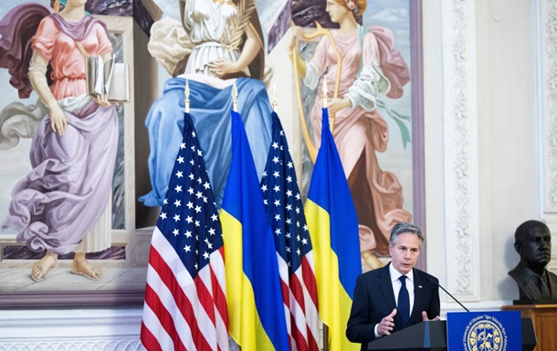 Блінкен: Сполучені Штати наближають Україну до НАТО