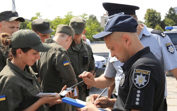 Поліція Києва повідомила, скільки чоловіків доставила до ТЦК