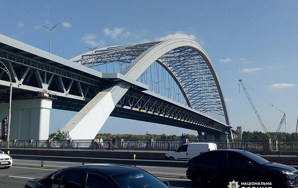 Справа Подільського мосту: генпідрядник отримав підозру