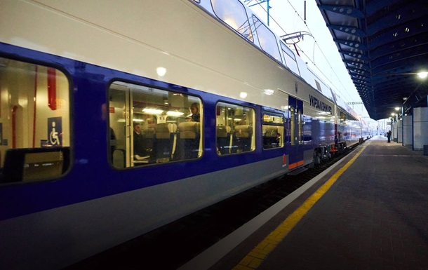 В Украине запускают новый двухэтажный скоростной поезд Киев - Львов