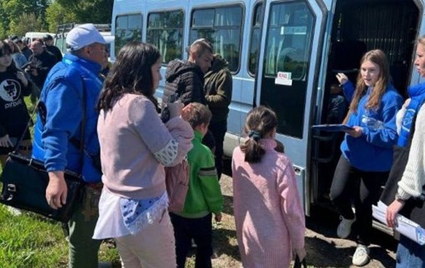 На Сумщині евакуюють населення з восьми прикордонних населених пунктів