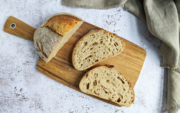 МОЗ просить виробників додавати у хліб менше солі
