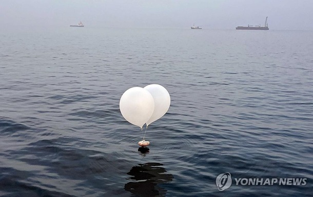КНДР запустила понад 300 повітряних куль у бік Південної Кореї