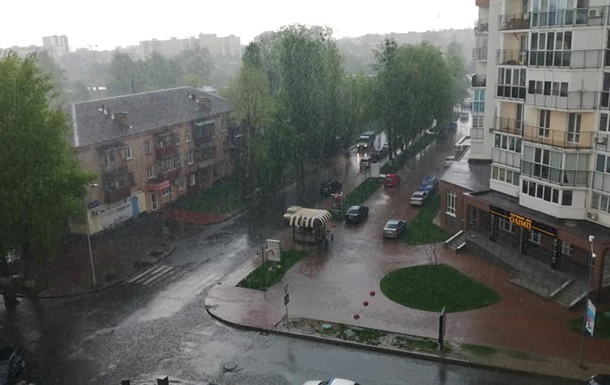 В Україні оголошено штормове попередження 