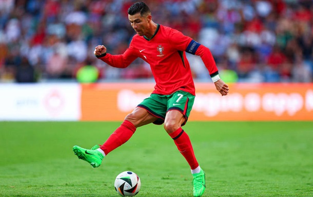 Португалія розбила Ірландію із рекордом Роналду