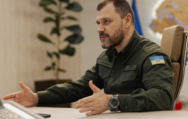 Україна працює над поверненням чоловіків з-за кордону - Клименко