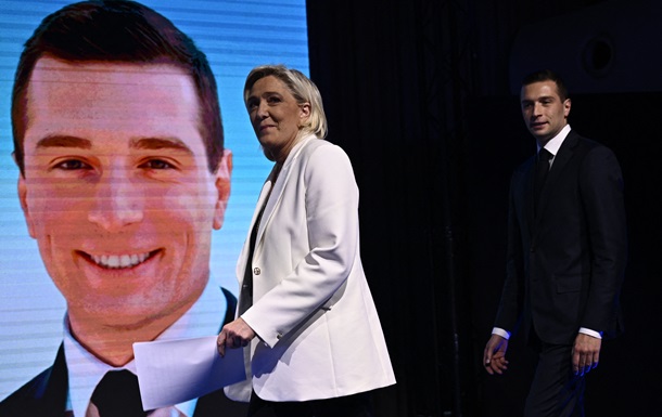 Шольц стурбований можливою перемогою правопопулістів на виборах у Франції