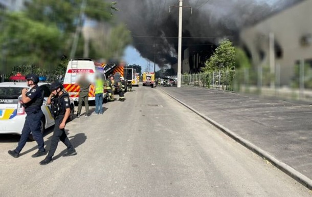 Полиция показала последствия обстрела Одессы