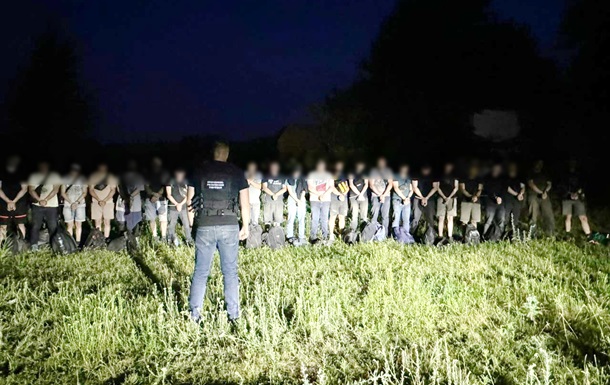 На границе с Молдовой задержали 24 уклонистов