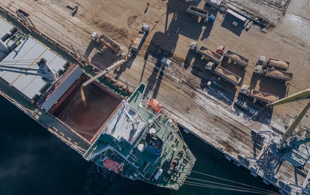 За 10 месяцев морским коридором экспортировано рекордное количество грузов