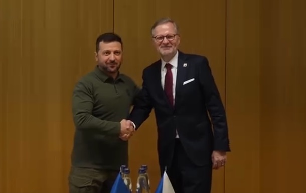 Зеленський зустрівся з прем’єр-міністром Чехії