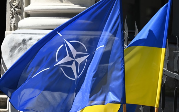 Коммюнике саммита НАТО будет определять  необратимость  вступления Украины - CNN