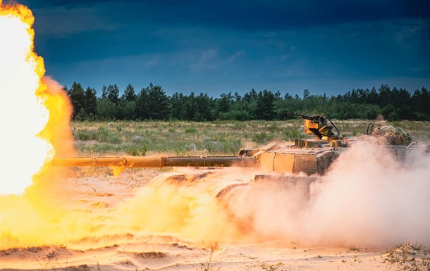 ЗСУ відбивають російські атаки на 10 напрямках