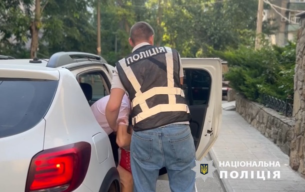 Одесит підпалив авто військової, але обіцяних грошей від росіян не отримав