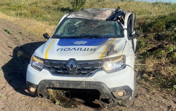 В Донецкой области оккупанты дроном атаковали авто: погиб полицейский