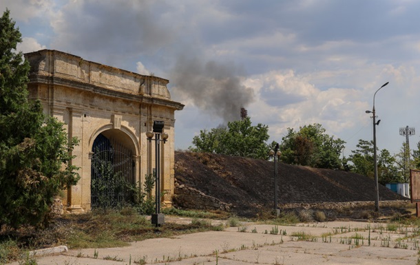 На Херсонщині запровадили особливий режим в їзду та виїзду